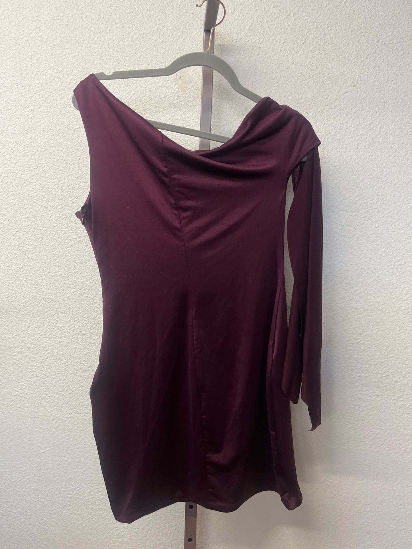 Club L Size 8 Wine Short Dress