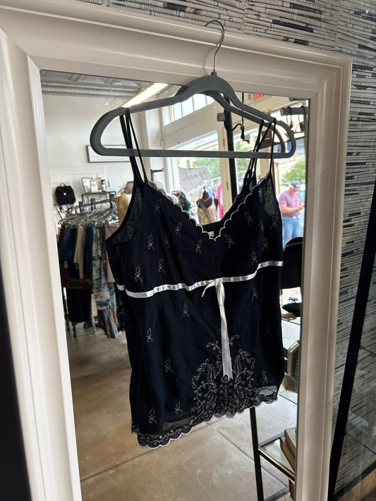 intuitions Size 6 Black/Multi tank Top