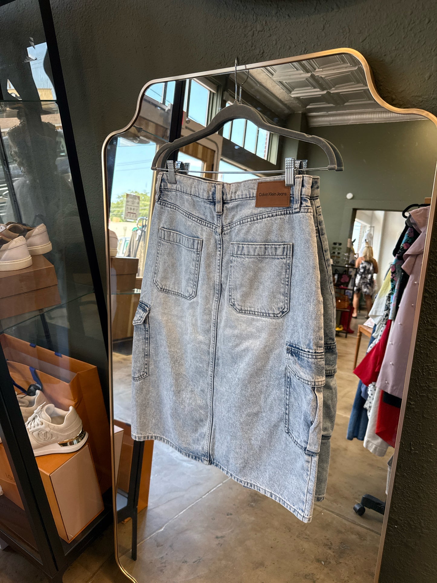 CALVIN KLEIN Size 28 Denim Skirt