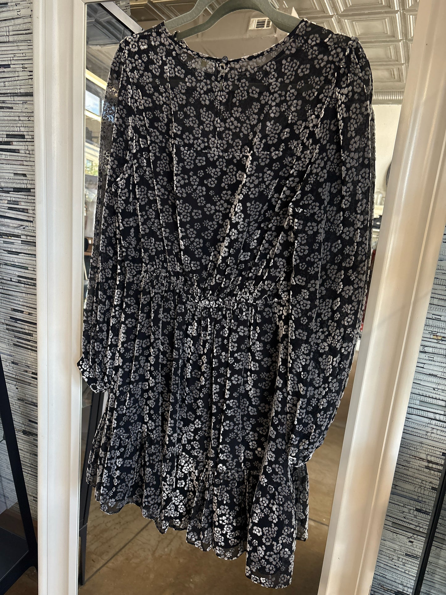 Shoshanna Size 12 B&W Floral Dress