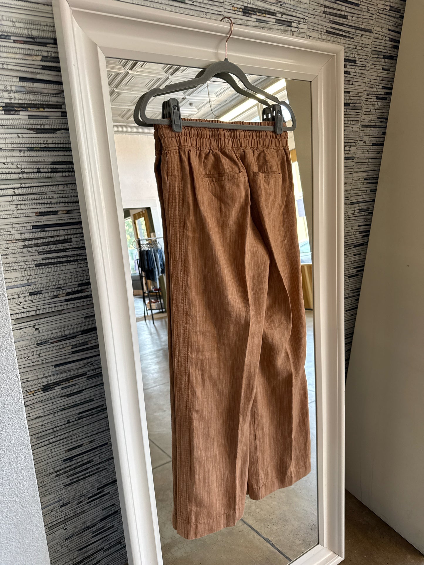 ATHLETA 4 Brown Pants
