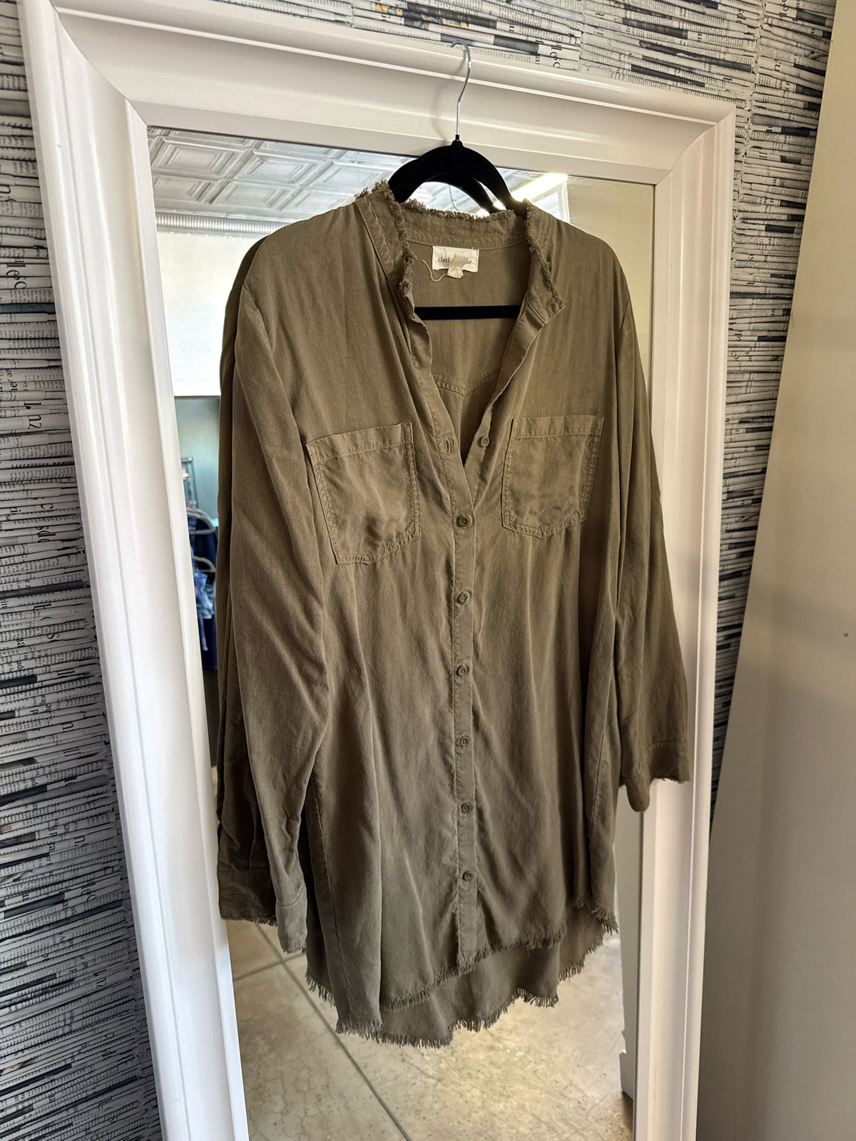 Cloth & Stone Size M Green Tunic