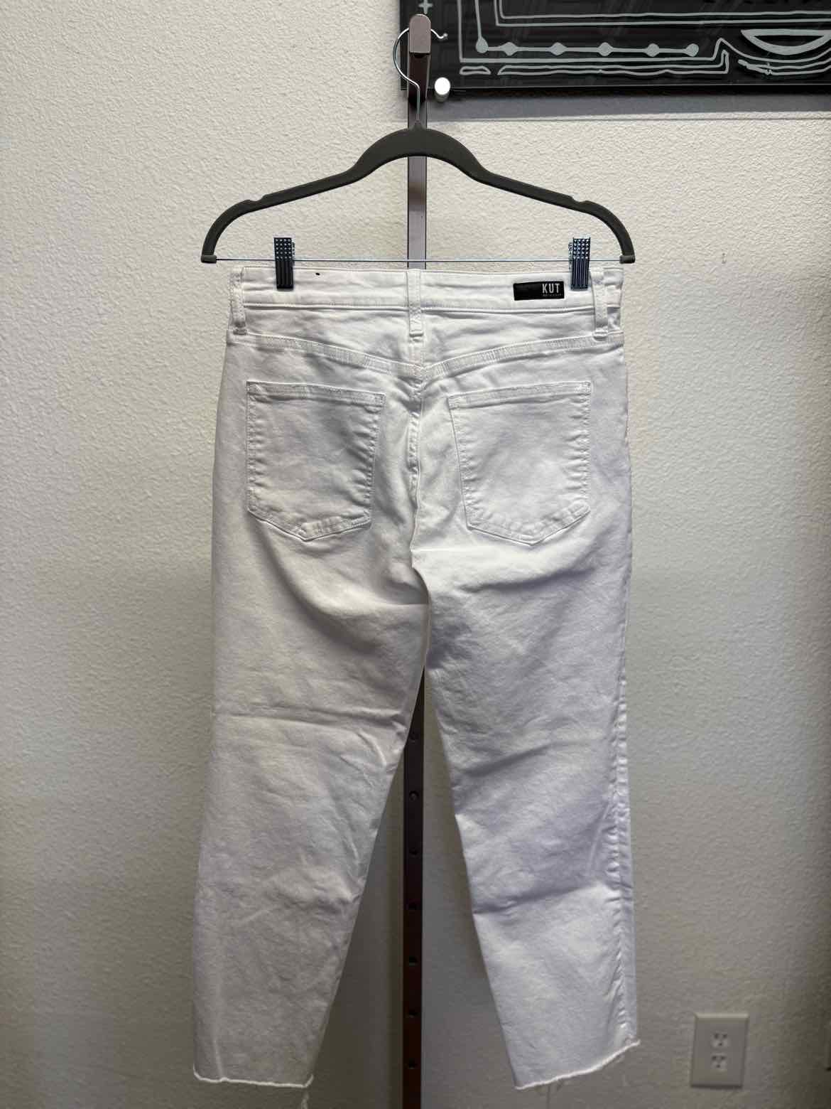 KUT Size 8 White Distressed Hem Jeans
