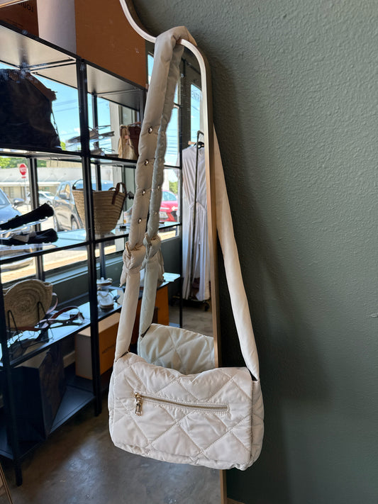 Urban Expressions White Quilted Purse