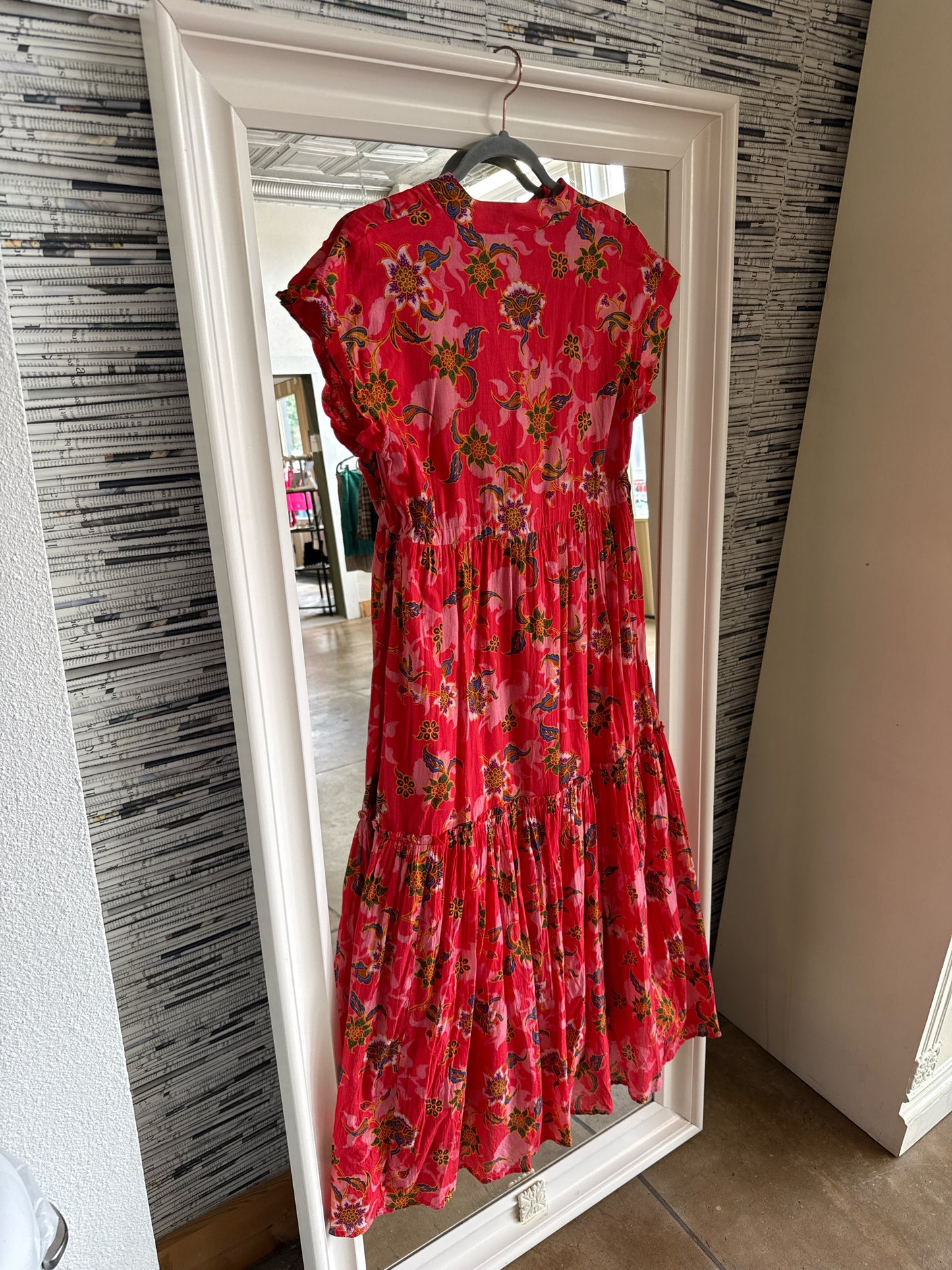 Ro's Garden Size XS Red Dress