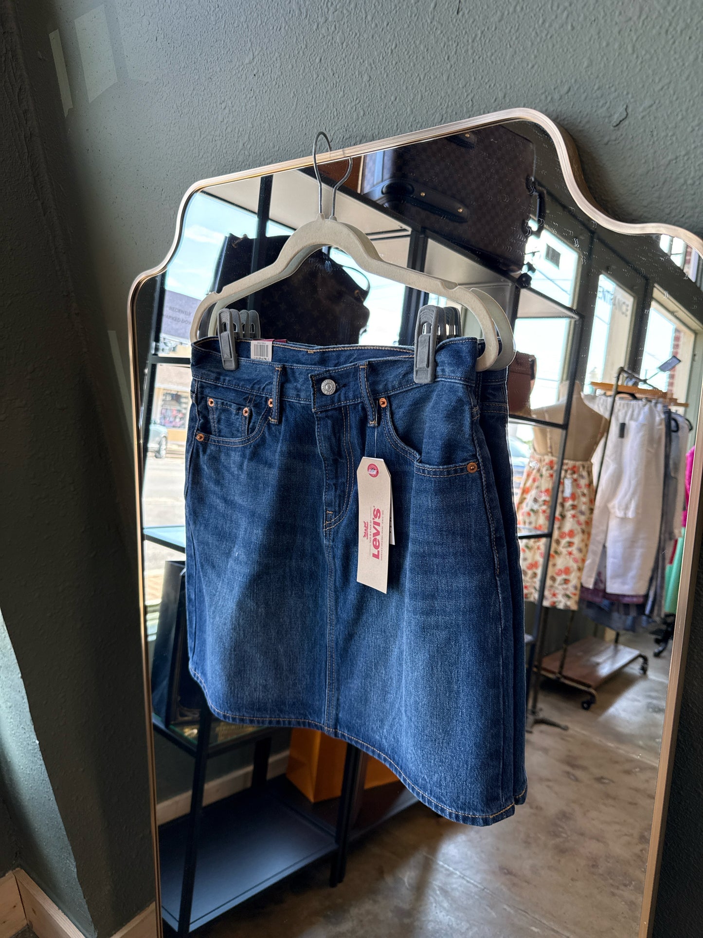 Levi Size 29 Denim Skirt