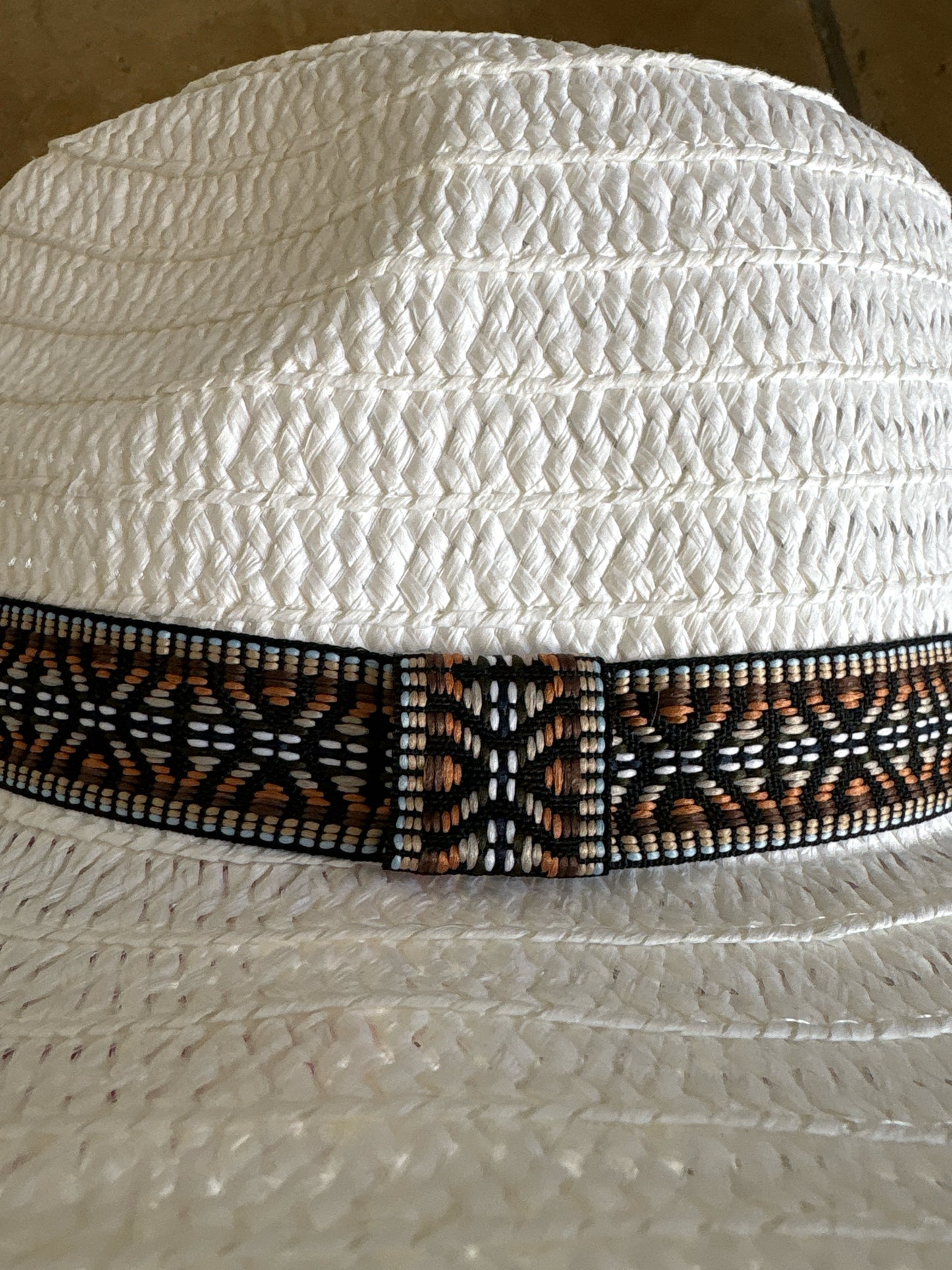 Bon Voyage White Hat