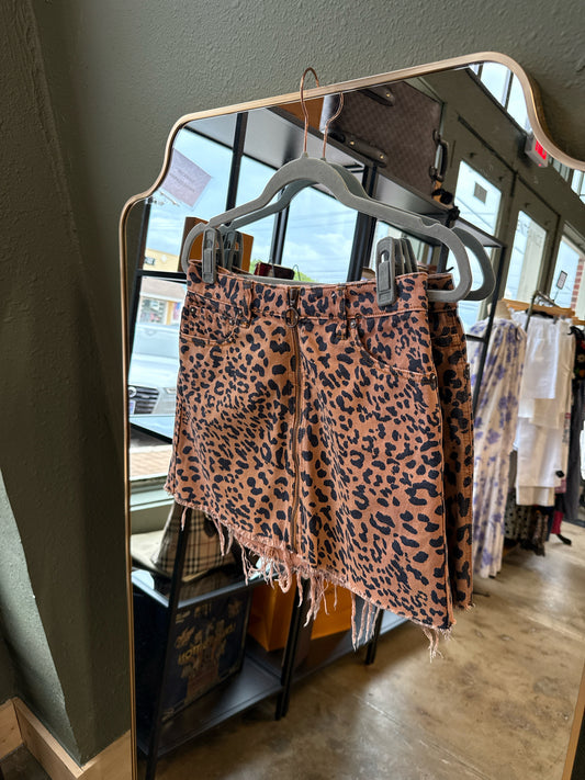 We The Free Size 26 cheetah Skirt