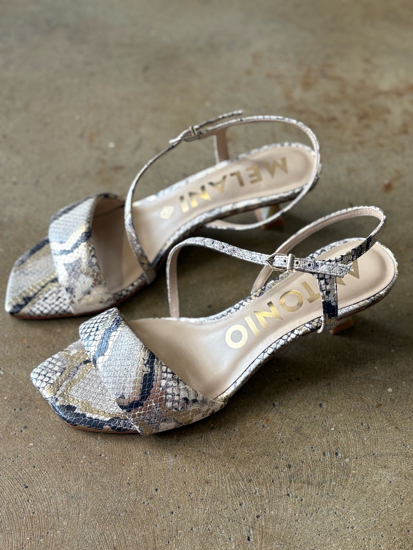 ANTONIO MELANI Shoe Size 9.5 Silver/Multi Snakeskin Heels
