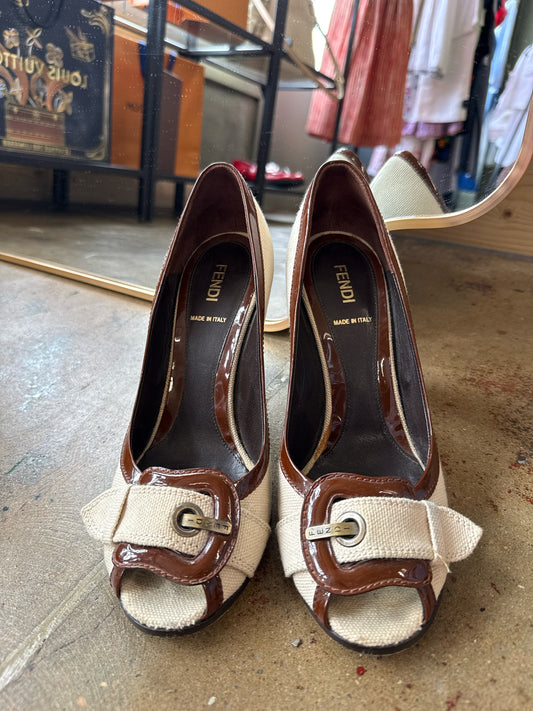 FENDI Shoe Size 38 brown/cream Heels