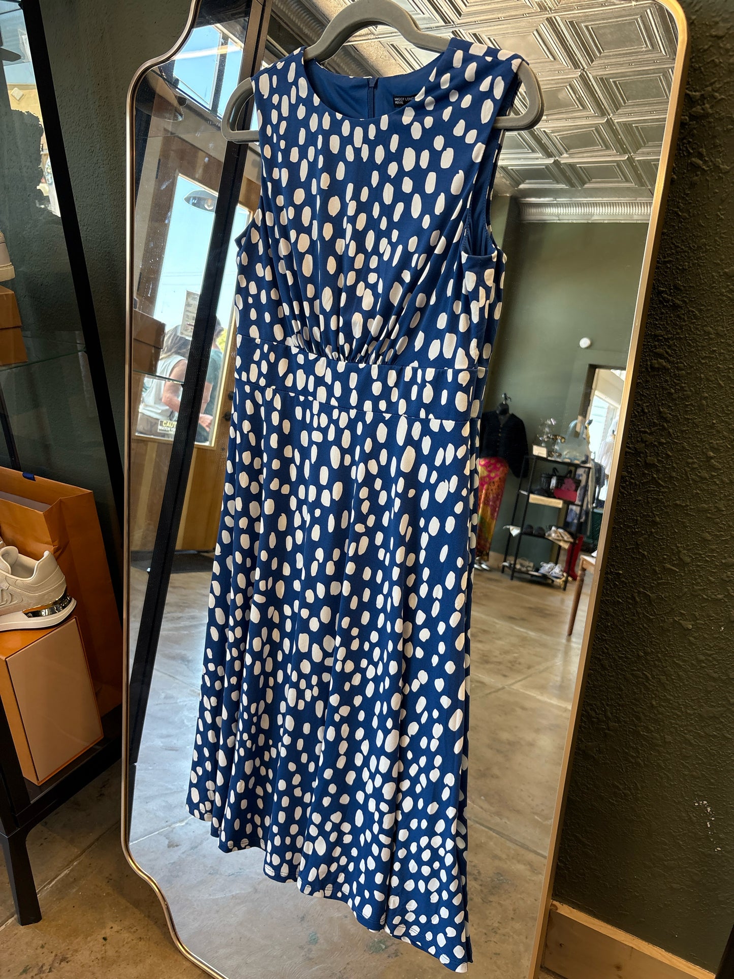 maggie london Size 8P blue and white Dress