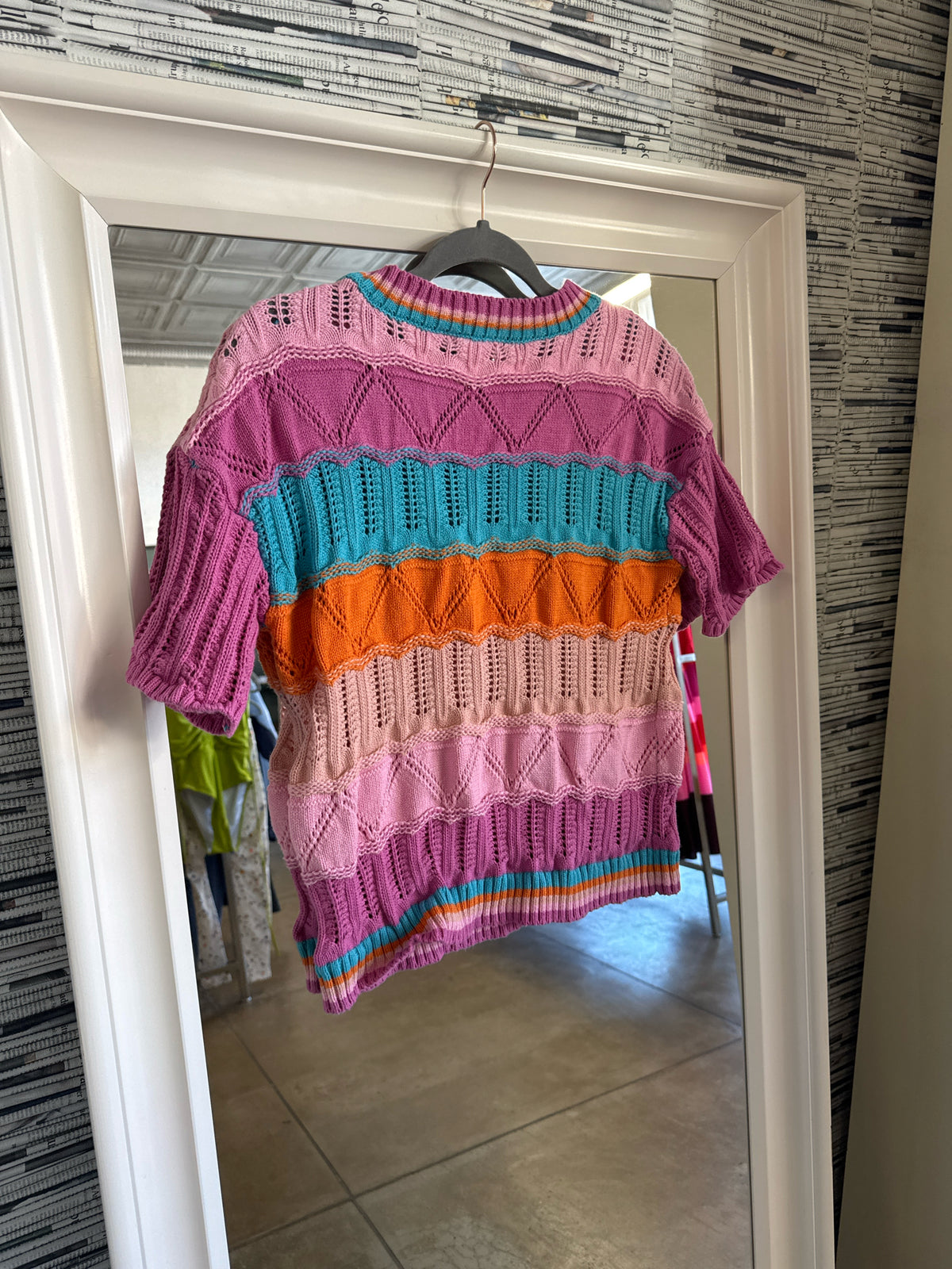 Versona Size XS Blue/Pink/Multi Sweater