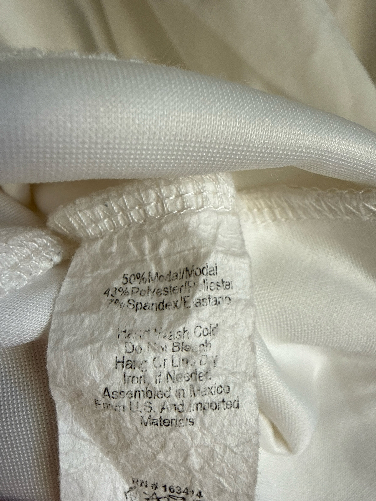 2 Saints Size XL White Sweatshirt/Hoodie