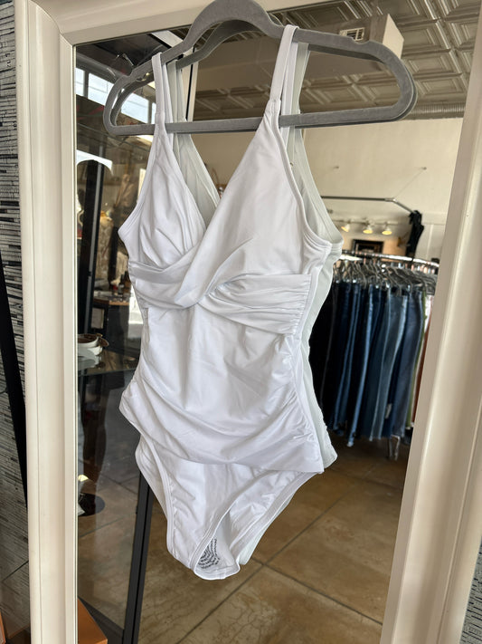 Tommy Bahama Size 8 White Swimwear