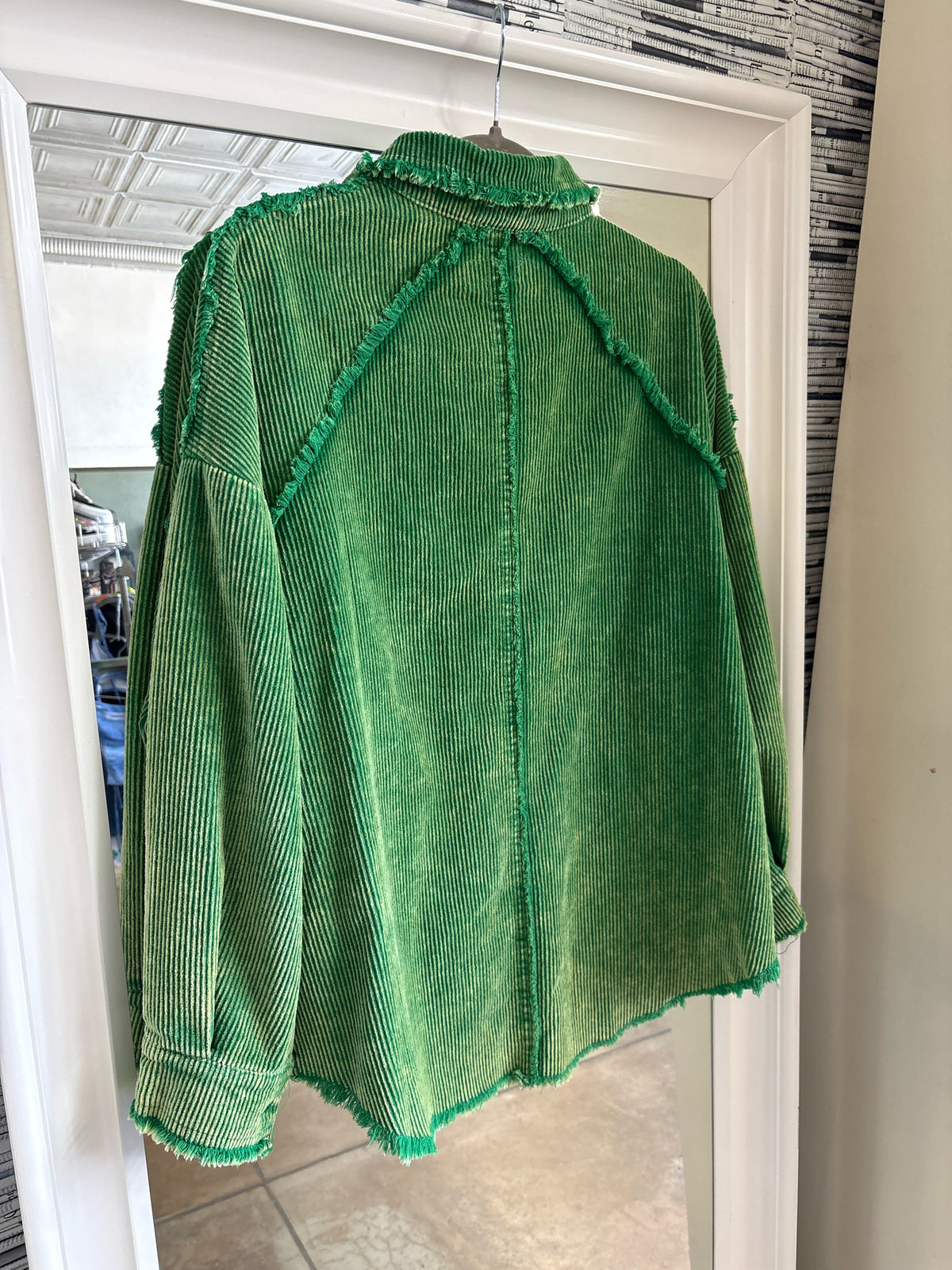 Umgee Size S Green Shacket
