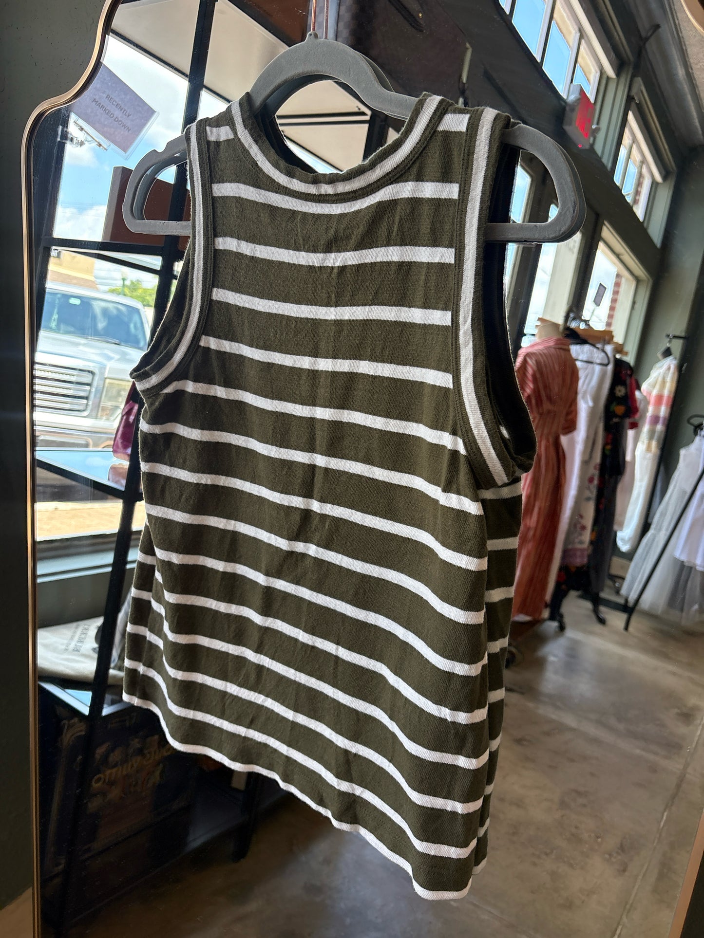 LOFT Size XS Green/Cream Top