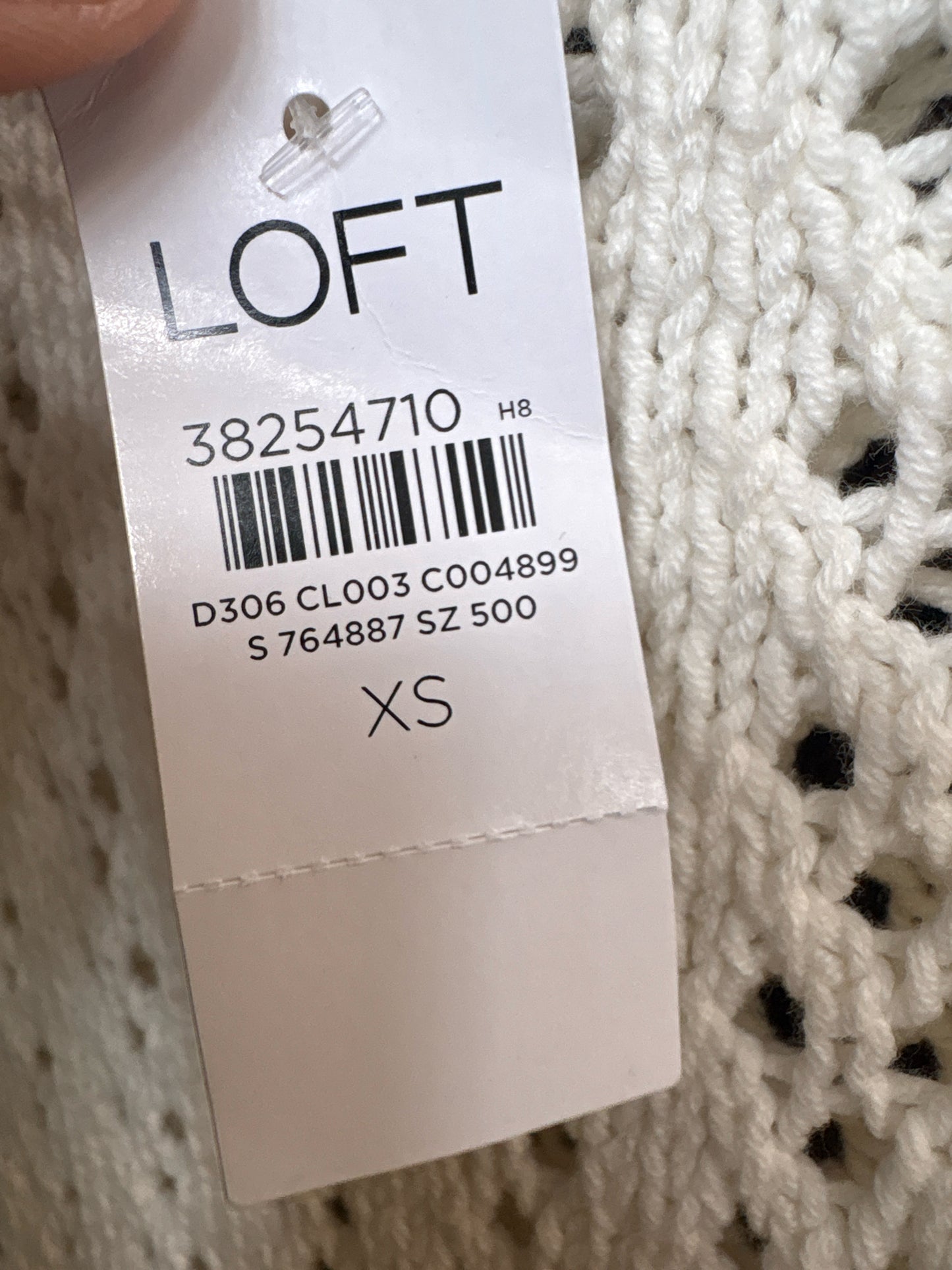 LOFT Size XS off white Top