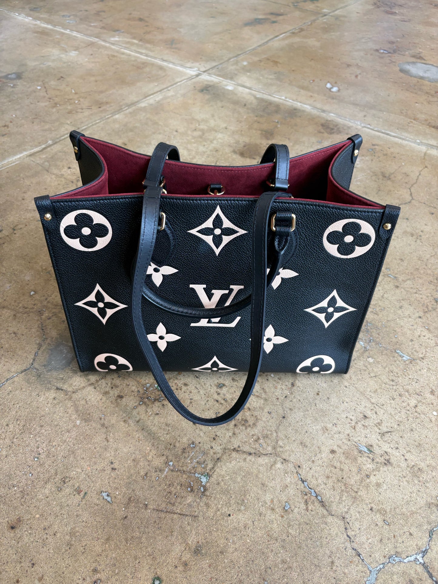 Louis Vuitton black + cream Bag