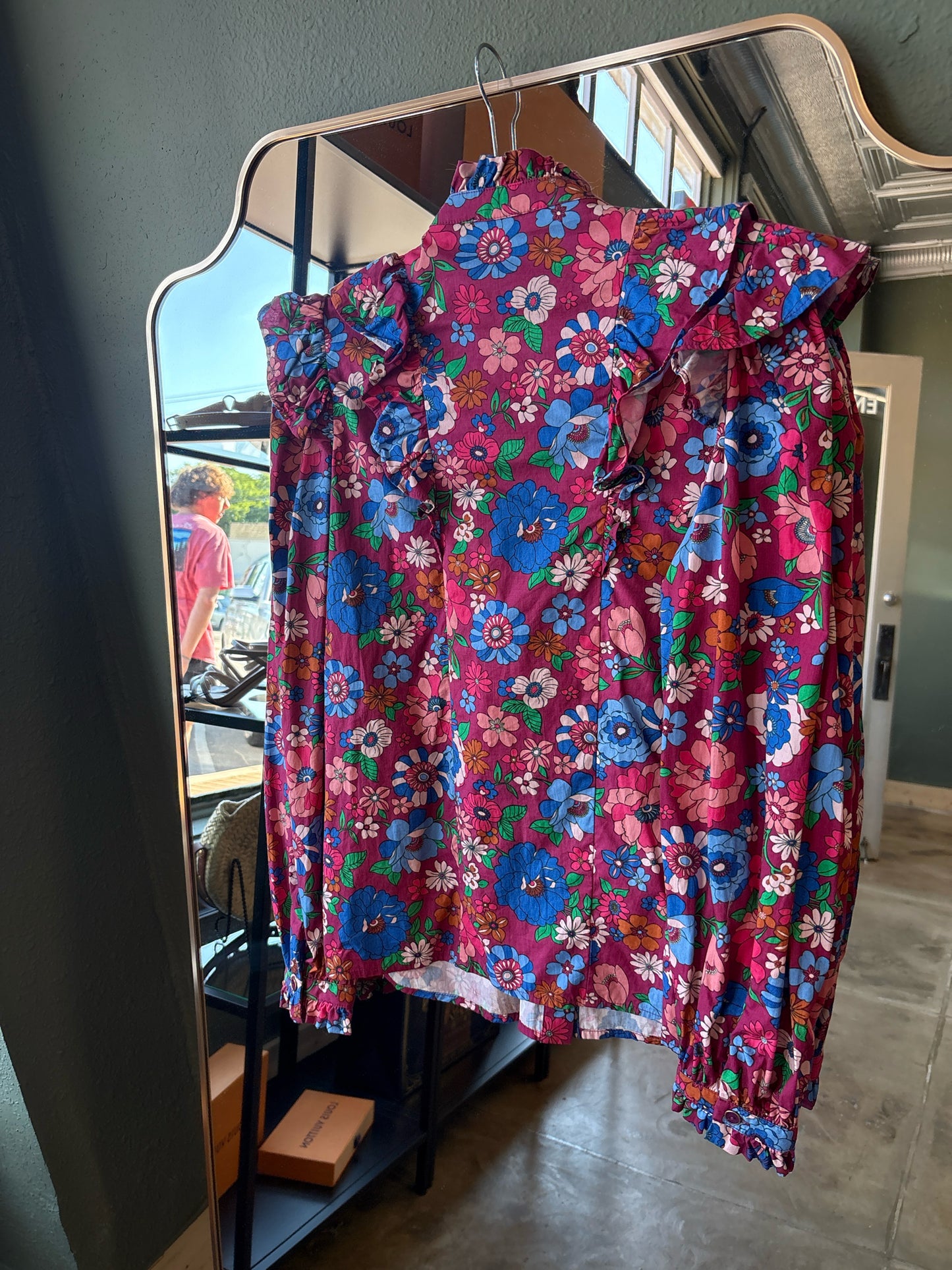 Karlie Size M Burgandy/Multi Floral Top