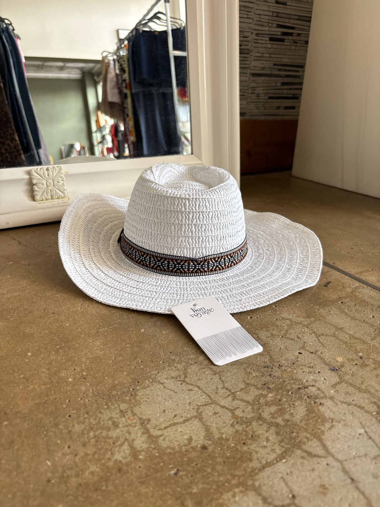 Bon Voyage White Hat