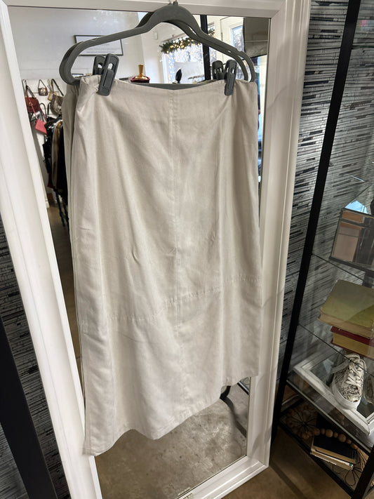 White House Black Market Size XL Skirt