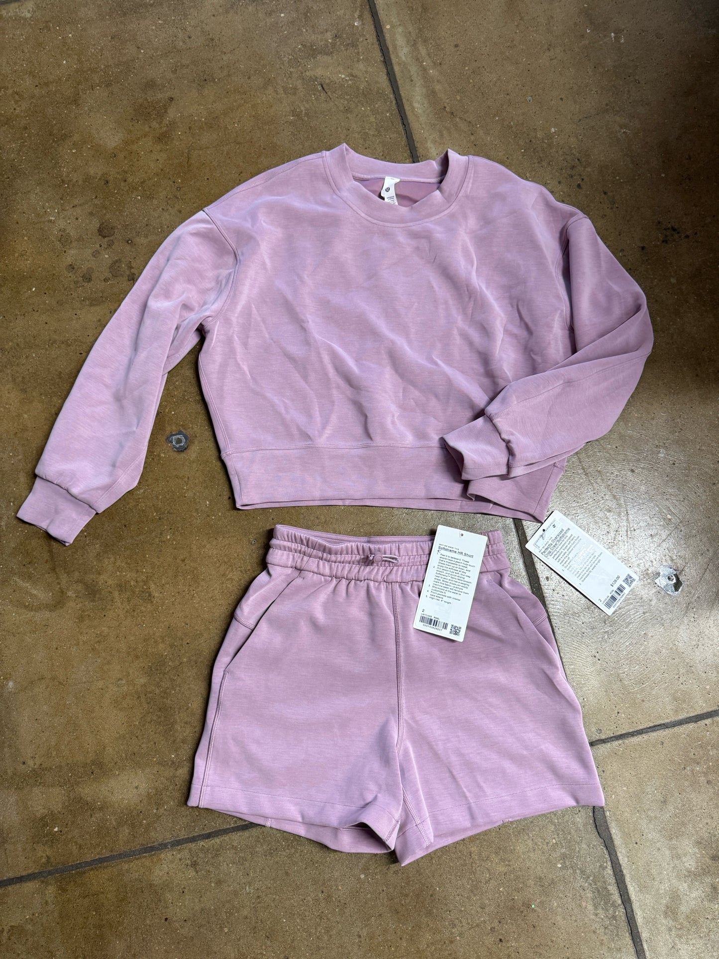 Lululemon Size 2 Lilac Two PC Set