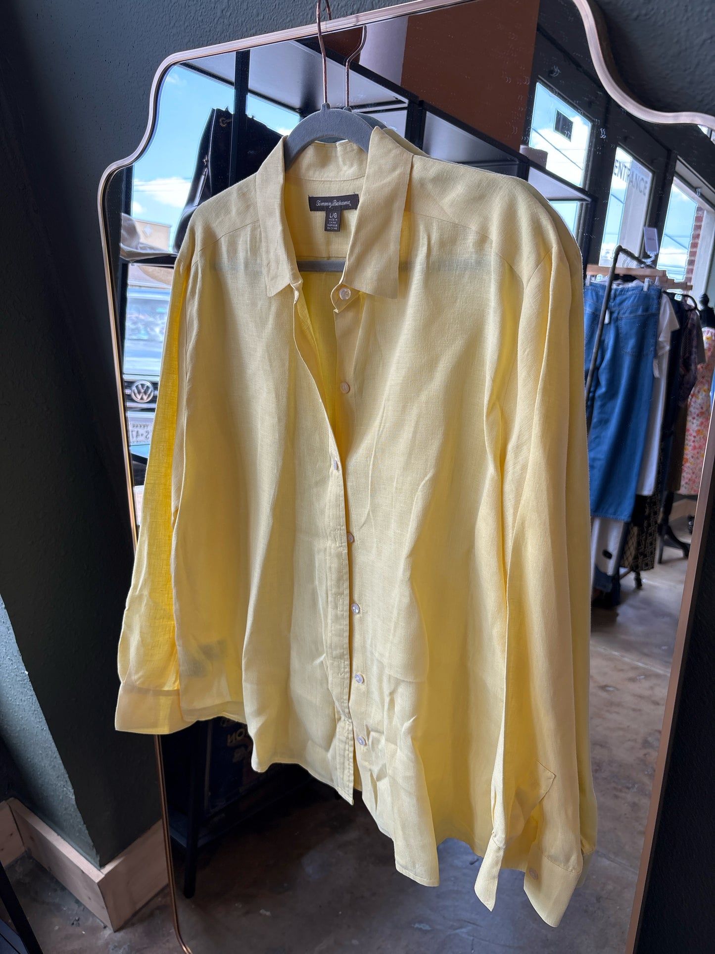 Tommy Bahama Size L Yellow Top
