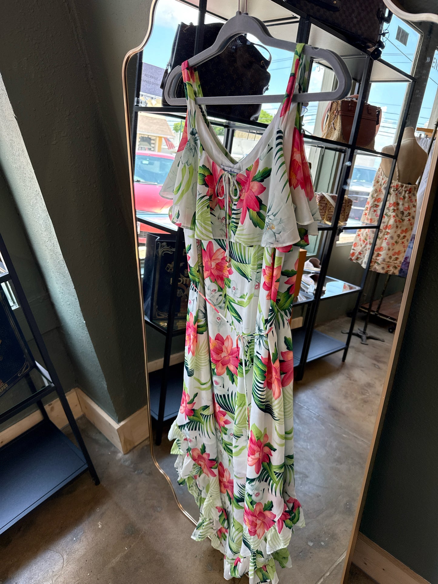 Tommy Bahama Size M Green/Pink Dress