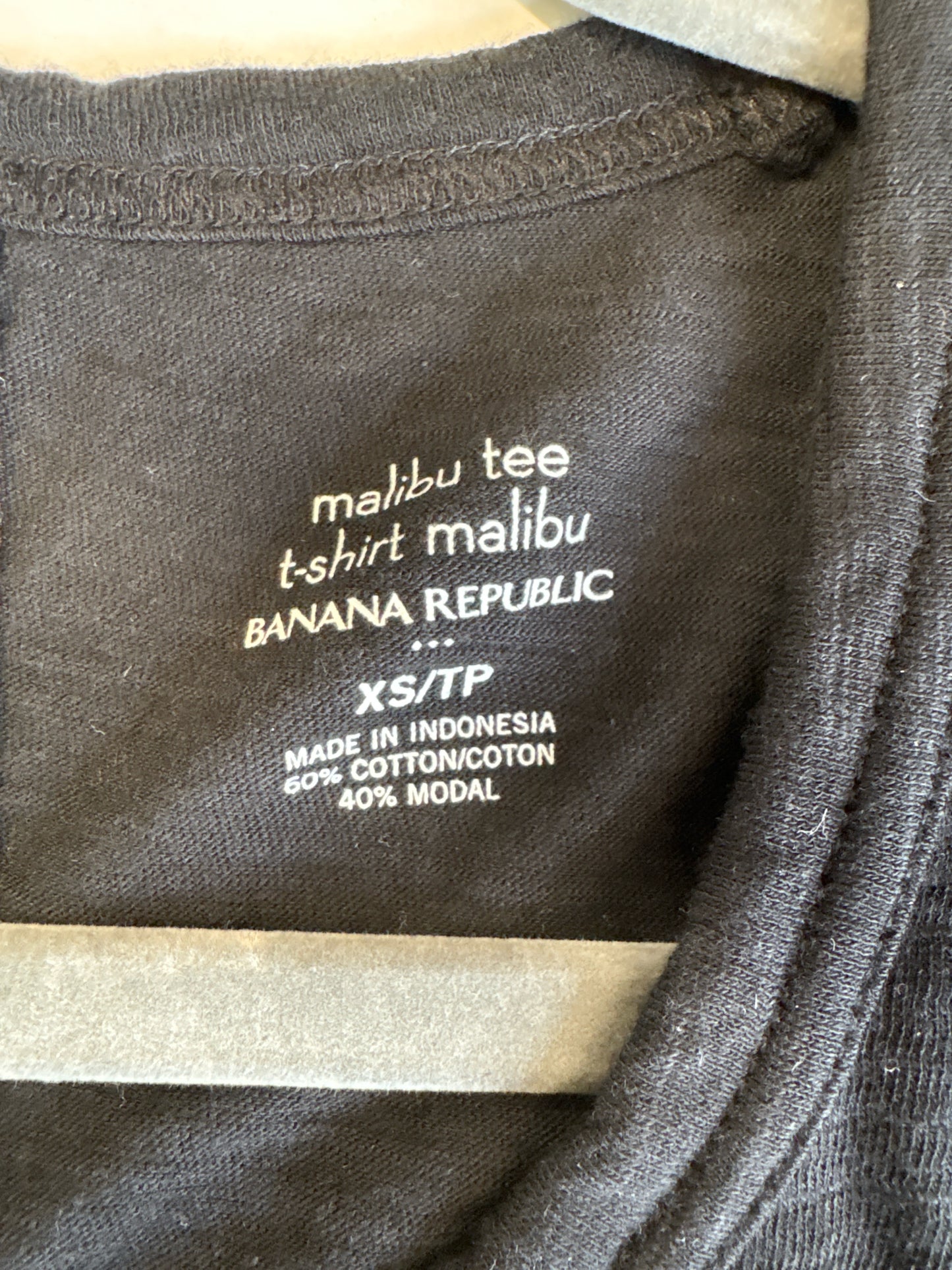 BANANA REP. Size XS Black Top