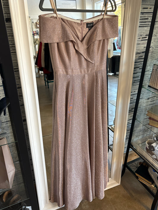 xscape Size 4 Formal