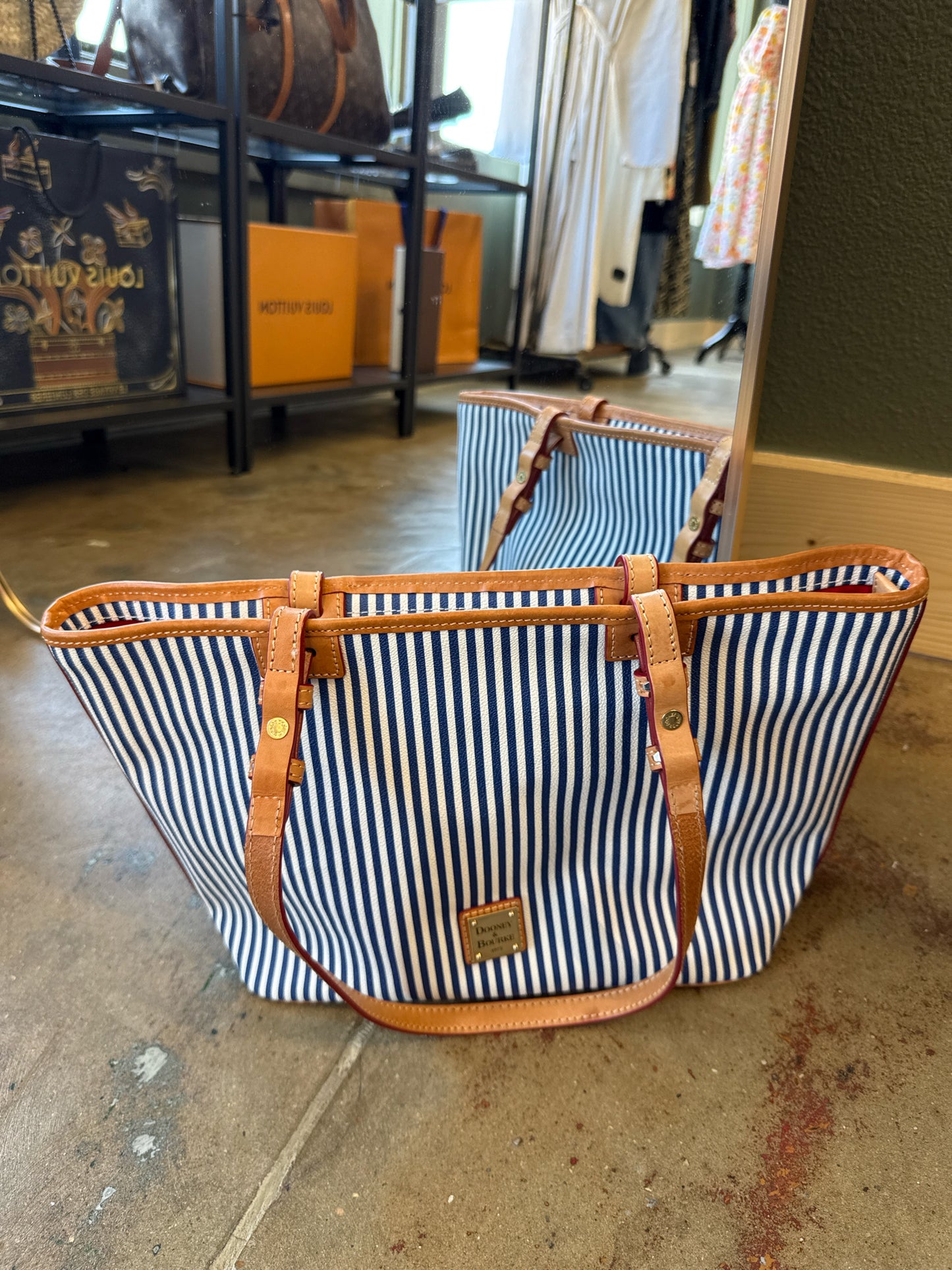 Dooney and Bourke Navy/White Purse