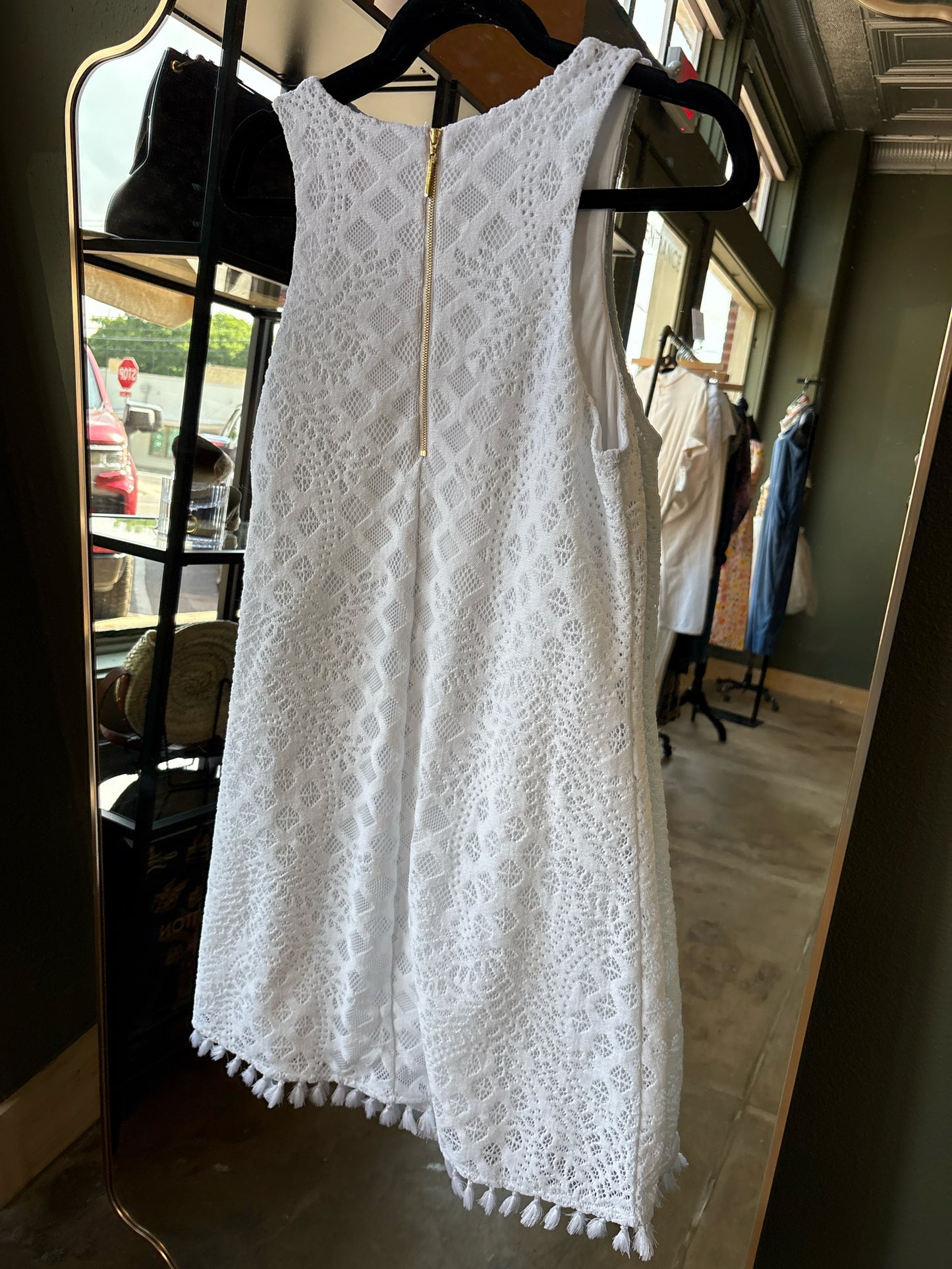 Lilly Pulitzer Size M White Sleeveless Dress