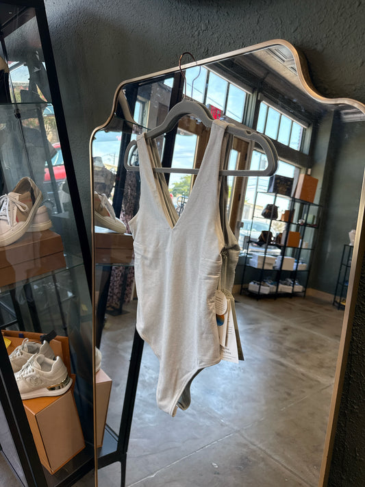 Vuori Size S off white Bodysuit