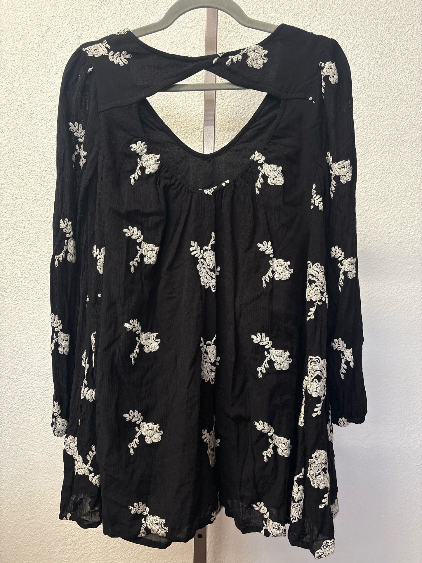 free people Size XS/s B&W Embroidered Dress
