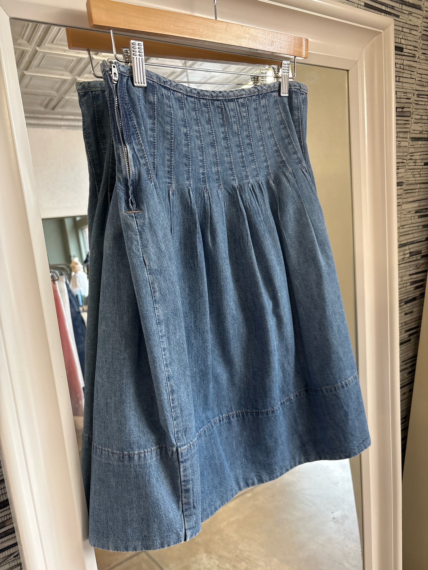 We The Free Size 4 Denim Skirt