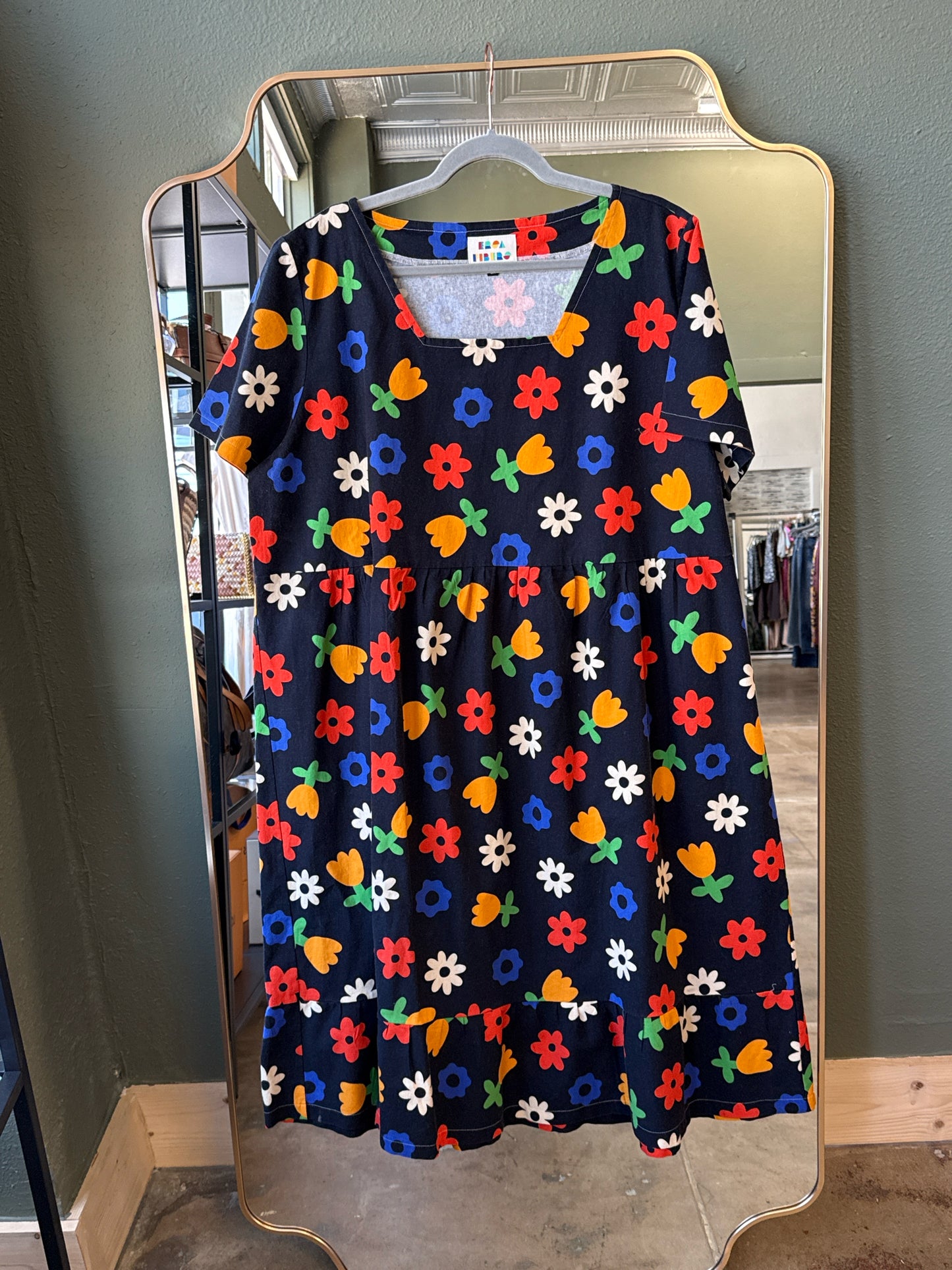 Ersa Fibers Size 2X Black/Multi Flowers Dress