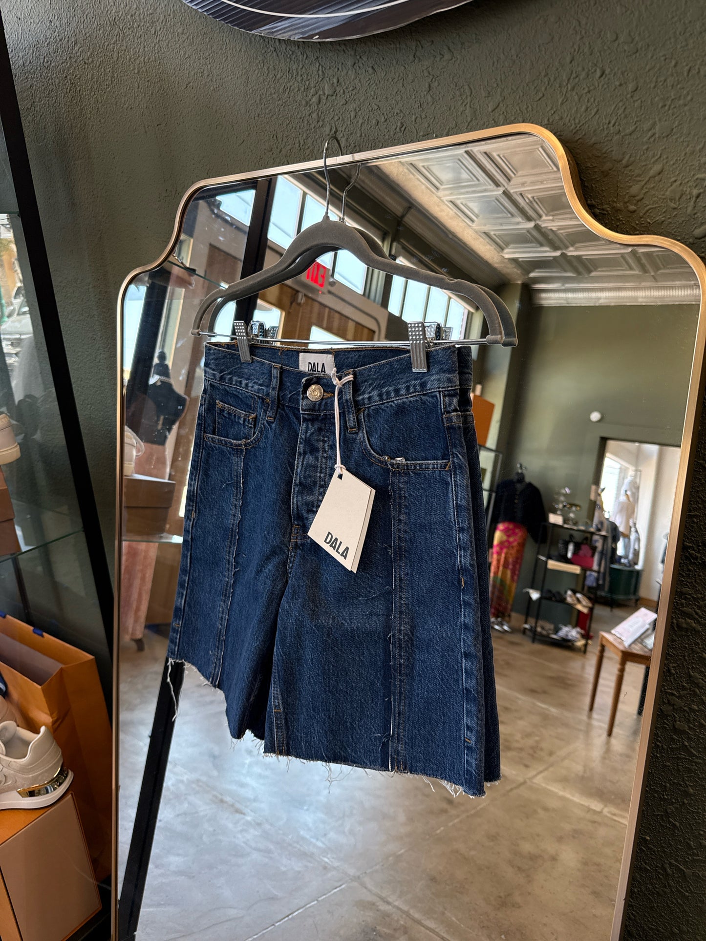 DALA Size 24 Denim Shorts