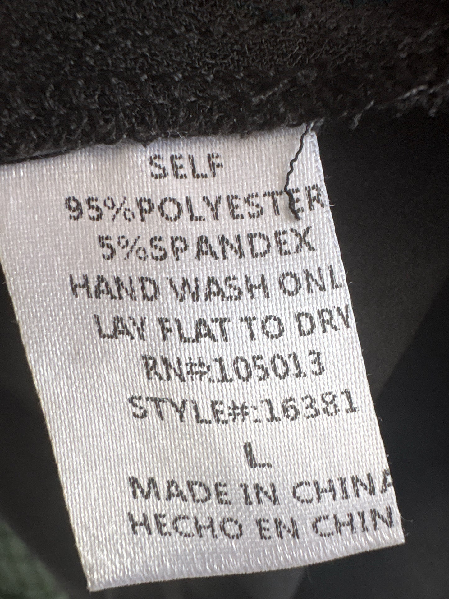 Andree Size L Black Top