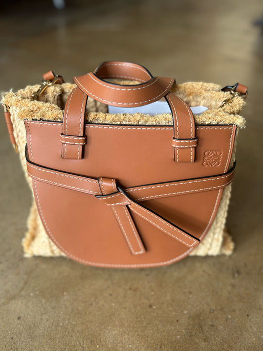 Loewe Tan/Cream Straw Luxury