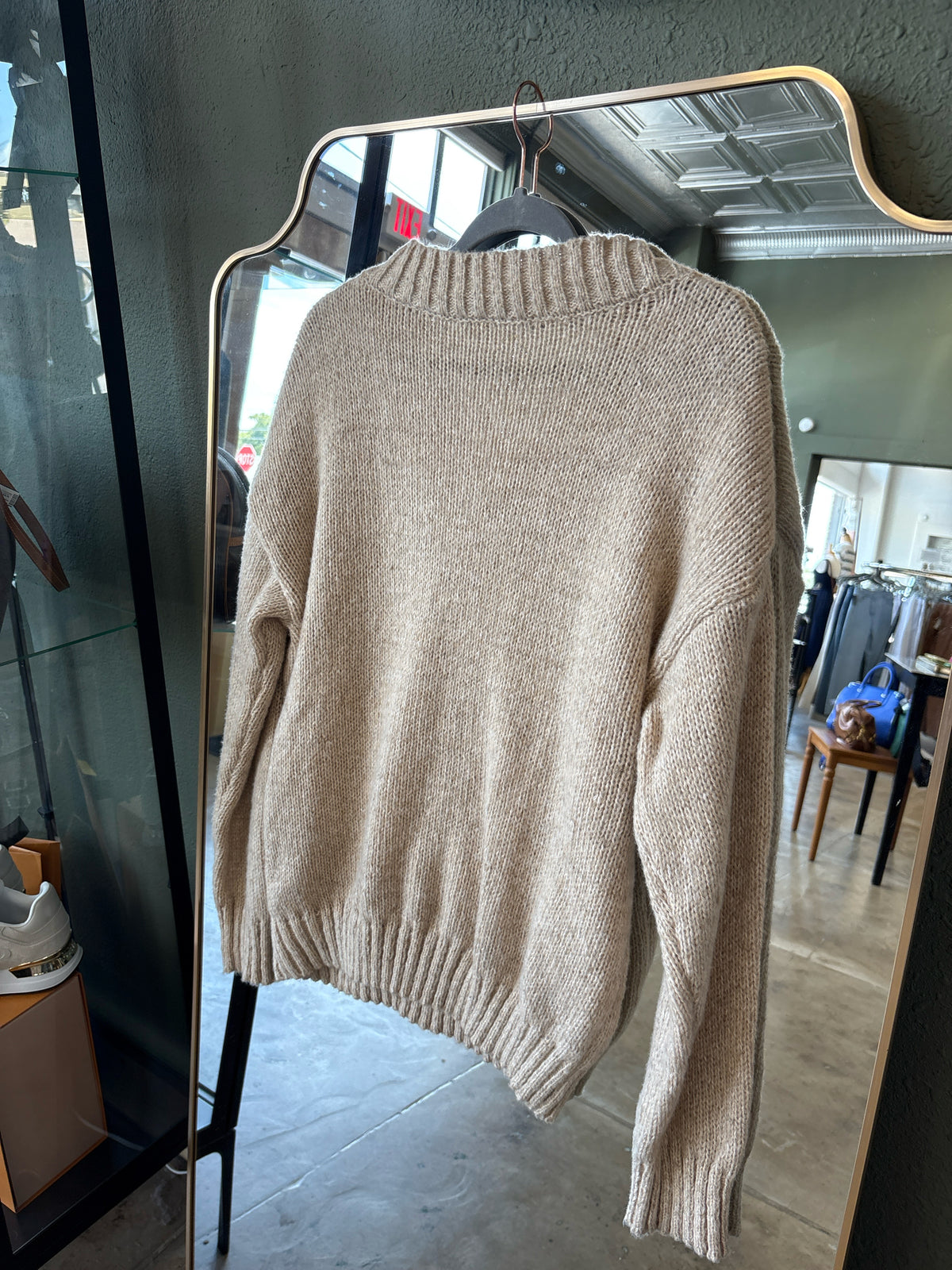 Beige L Sweater