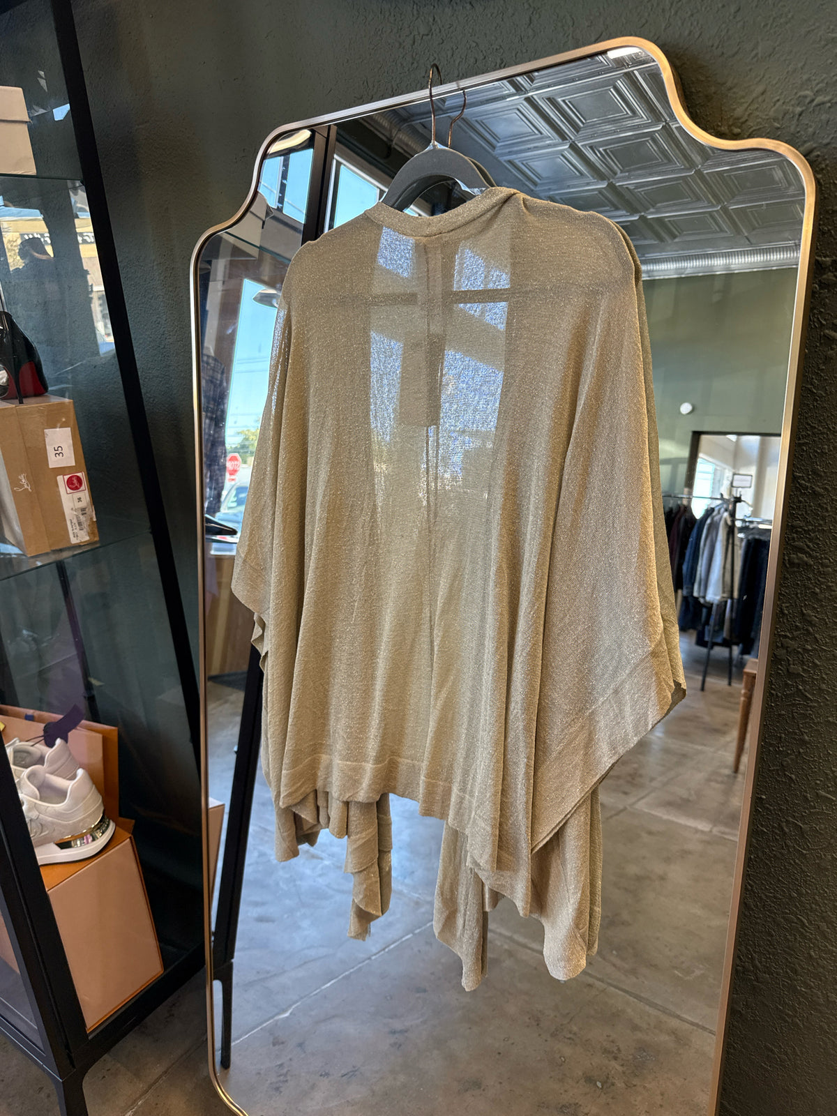 CHICO'S Size L/XL Gold Kimono/Shawl