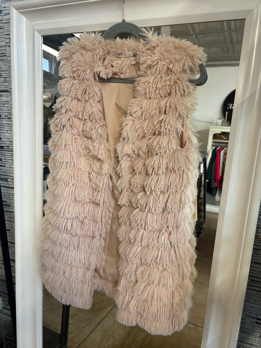 Chelsea & Violet Size S Cream Fuzzy Vest